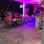 Twenty One * Μαρμαρίς
