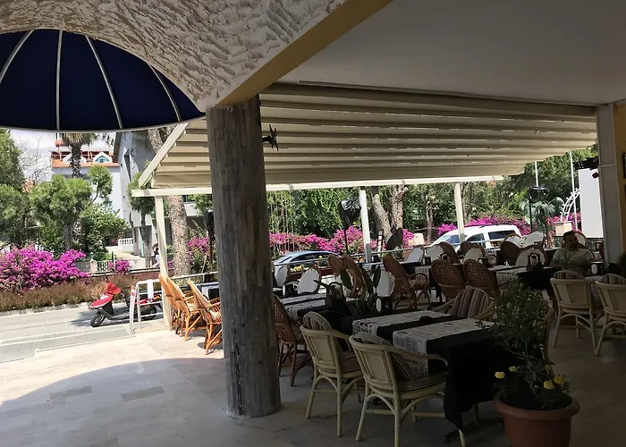 ホテル Twenty One マルマリス